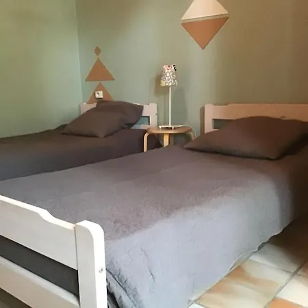 De 6 à 8 Pers à Le Penon *